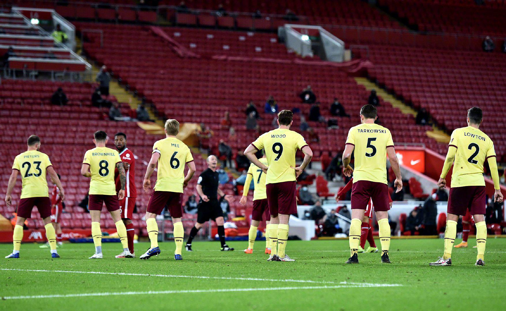 不穩的過渡 不穩的過渡